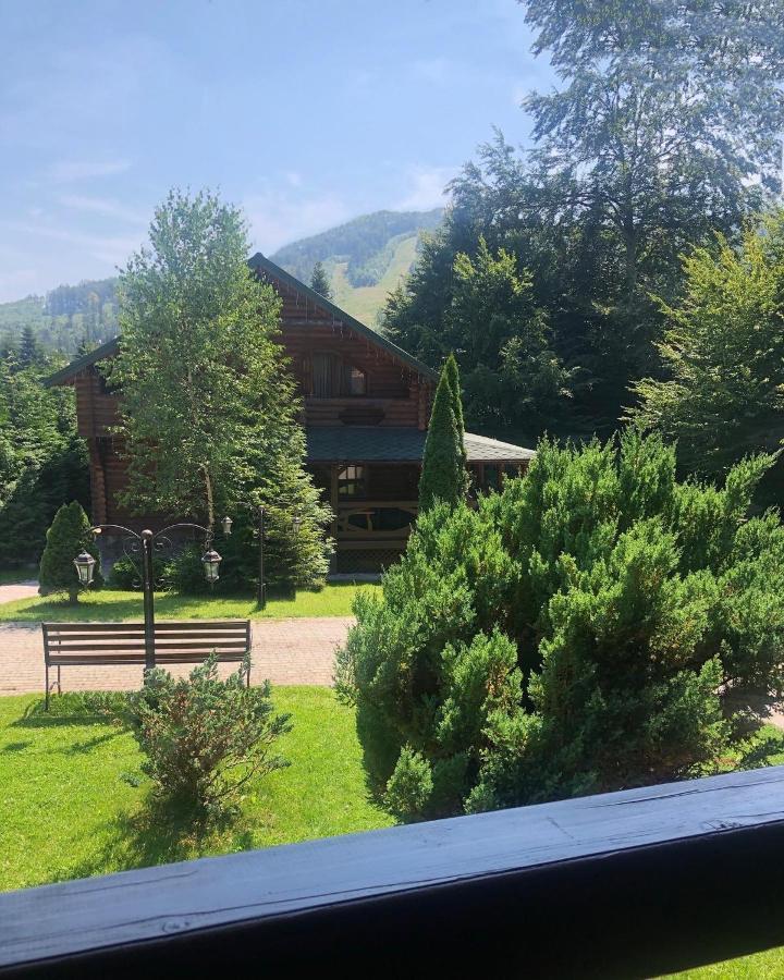 Комфортний Котедж В Мигово Buitenkant foto